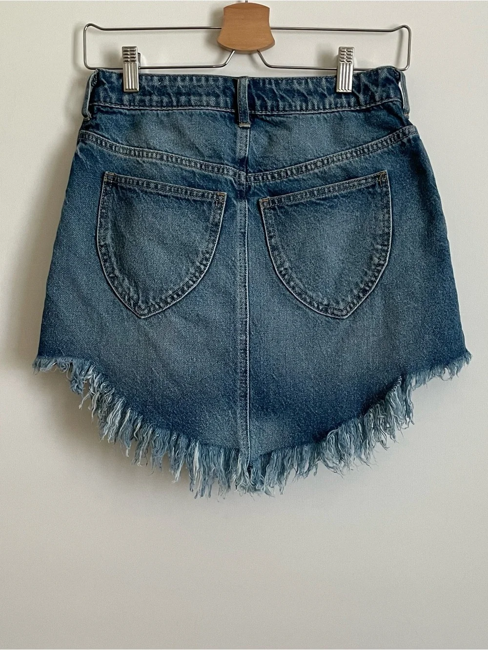 We The Free Blue Denim Frayed Hem Distressed 100% Cotton Mini Skirt Size XS
